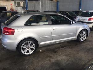 AUDI A3 2.0 TDI 140cv DPF Attraction 3p.