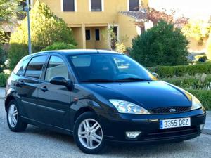 FORD Focus 1.8 TDCi Ghia 100CV -05