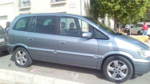 OPEL Zafira 2.0 Dti 16v Blue Line -04