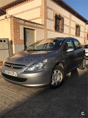 PEUGEOT  HDi 110 XT 5p.