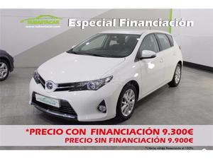 TOYOTA Auris 90D Active 5p.