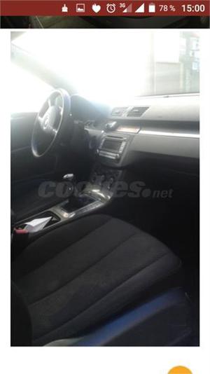 VOLKSWAGEN Passat 2.0 TDI 140cv Advance 4p.