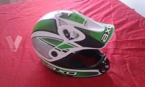 Casco moto enduro marca AXO