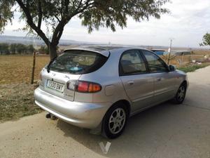 DAEWOO Lanos 1.6 SX -01