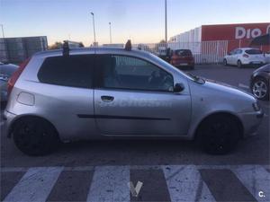 Fiat Punto 1.9 Jtd Elx 3p. -02