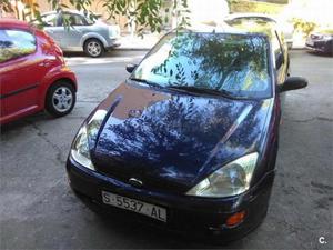 Ford Focus 2.0 Ghia 4p. -00