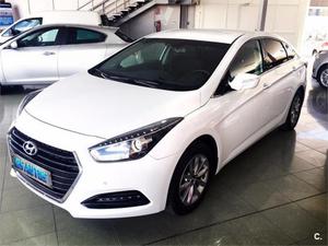 Hyundai I Crdi 115cv Bluedrive Klass 4p. -16