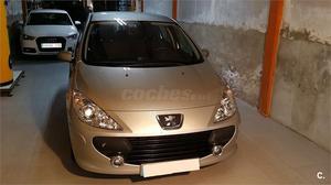 PEUGEOT  XR Clim Plus 5p.