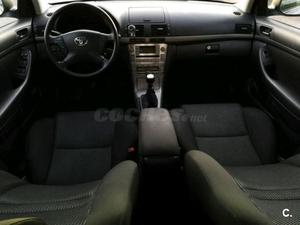 TOYOTA Avensis 2.0 D4D SOL 5p.