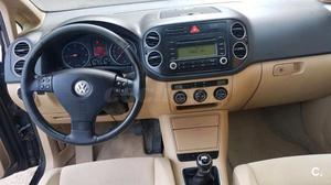 VOLKSWAGEN Golf Plus 1.9 TDI Highline 5p.