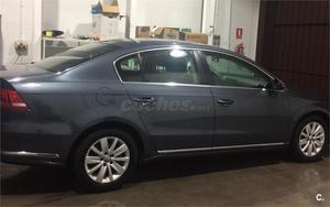 VOLKSWAGEN Passat 2.0 TDI 140cv Advance BlueMotion Tech 4p.