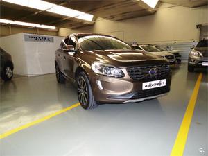 VOLVO XC D4 Summum Auto 5p.