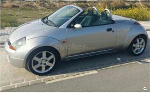 FORD StreetKa 1.6i Luxury 2p.