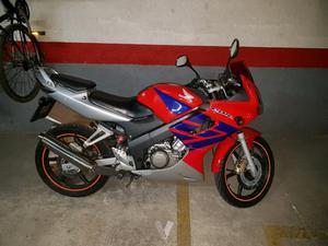 HONDA CBR 125R (