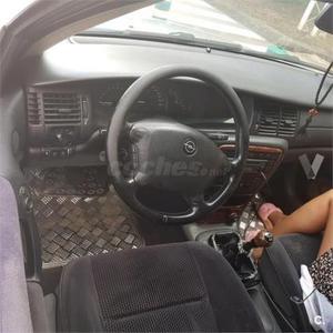 Opel Vectra Comfort v 4p. -02