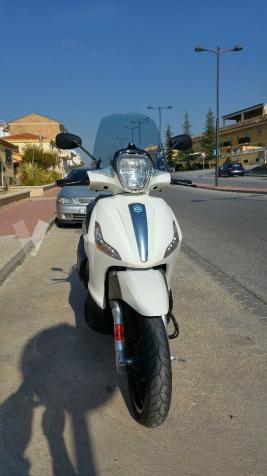 PIAGGIO beverly Sport Touring 350 ie (modelo actual) -12