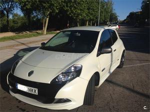 RENAULT Clio RS Gordini v p 3p.