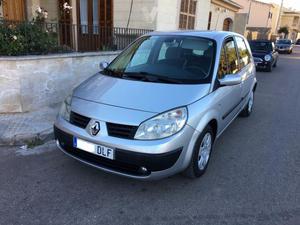 RENAULT Scénic CONFORT DYNAMIQUE 1.5DCI