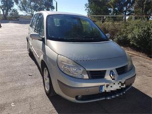 RENAULT Scénic CONFORT DYNAMIQUE 1.9DCI 5p.