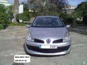Renault Clio Confort Expression v 5p. -06