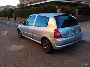 Renault Clio Renault Sport v 3p. -01