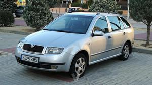 SKODA Fabia Combi 1.9 TDi Elegance -01
