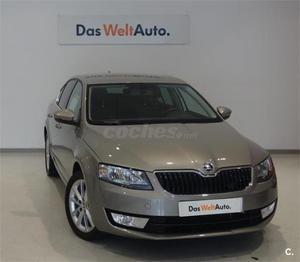 SKODA Octavia 1.6 TDI CR 81KW 110cv Ambition 5p.