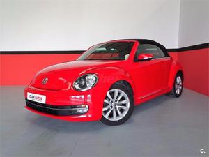 VOLKSWAGEN Beetle Cabrio 1.6 TDI 105cv Design 2p.