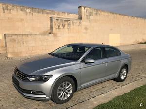 VOLKSWAGEN Passat Advance 1.6 TDI 120CV BMT 4p.