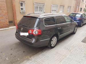 VOLKSWAGEN Passat Variant 2.0 TDI 140cv DPF Highline 5p.