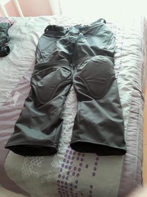 pantalón moto