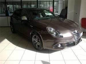 ALFA ROMEO Giulietta 2.0 JTDm 150cv Distinctive 5p.