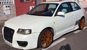 AUDI A3 1.8 ATTRACTION -99