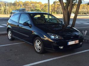 FORD Focus 1.6 TREND -01