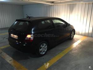 Honda Civic 1.6i Vtec Ls 3p. -04