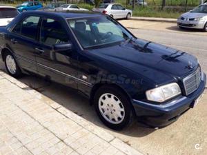 MERCEDES-BENZ Clase C C 180 ELEGANCE 4p.