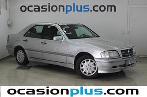 MERCEDES-BENZ Clase C C 180 ELEGANCE 4p.