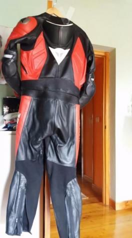 Mono de moto DAINESE