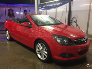 OPEL Astra Twin Top v Cosmo 2p.
