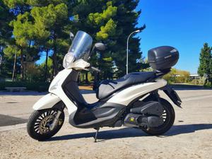 PIAGGIO beverly 125 ie (modelo actual) -16