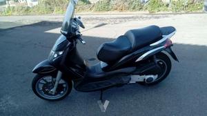 PIAGGIO beverly 