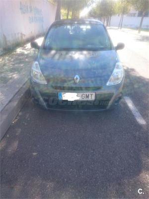 RENAULT Clio Authentique v 75cv 5p. eco2 5p.