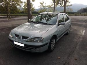 RENAULT Mégane CLASSIC RTE 1.9DTI -00