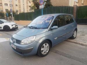 RENAULT Scénic Luxe Privilege 1.9dCi EU4 -06