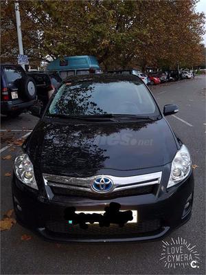 TOYOTA Auris 1.8 Hibrido Active 5p.