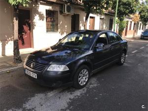 VOLKSWAGEN Passat 1.9 TDi Comfortline 130CV 4p.