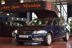 Volkswagen Passat 2.0 Tdi 140cv Advance Bluemotion Tech 4p.