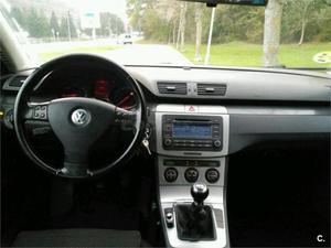 Volkswagen Passat 2.0 Tdi 140cv Dpf Sportline 4p. -06