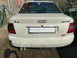 AUDI A4 1.9 TDI 110CV -98