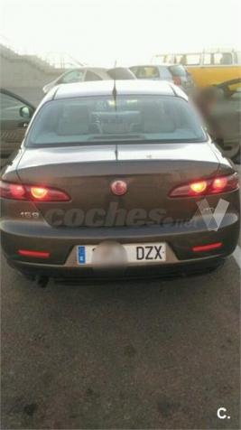 Alfa Romeo  Jtd 8v Distinctive Sportwagon 5p. -06